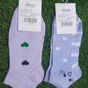 2 Socks 🧦 Set