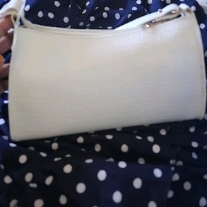 Beautiful Hand Bag For Girls