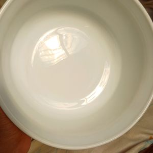 3 Serving Bowls With Lid