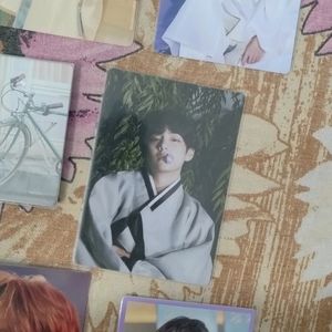 BTS V Official Photocards