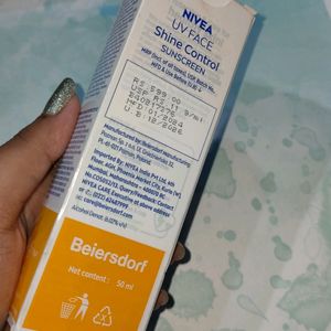 Nivea UV Face Sunscreen