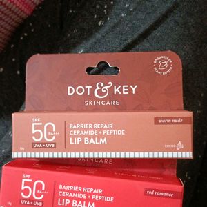 Dot And Key Lipbalm