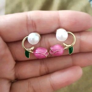 Beautiful Stud Earrings.