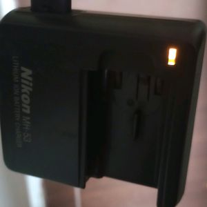 Nikon MH-53 Original Charger