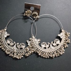 Earings