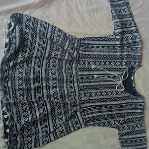 Top / Short Kurti