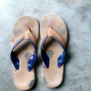 Ladies Slipper At Low Price