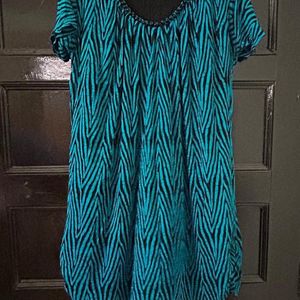 Green Kurti with black Zigzag Pattern