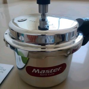 Master 2l+3l Cooker Aluminium Induction Brand New