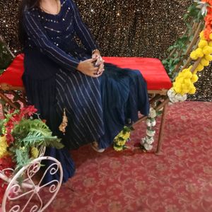 Aabhla And Aembrodri Gown