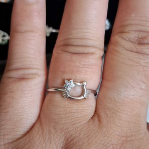 Beautiful New Silver Ring