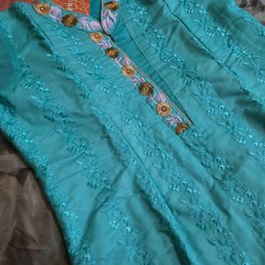 Kurti With Dupatta