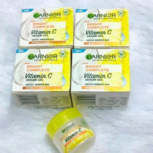 GARNIER BRIGHT COMPLETE VITAMIN C SERUM GEL