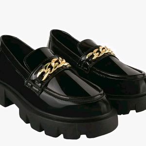 Black Casual Chain Styled Loafers For Women