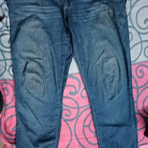 Selling Good Jeans at Very Low Price