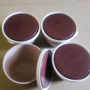 Rubber Lock Container 4 Pcs Set