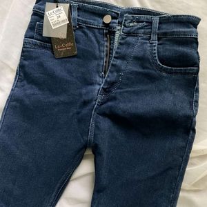 BLUE SKINNY JEANS