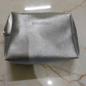 Smashbox Silver Pouch