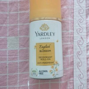 Yardley London English Blossom Deodorant Roll-On ✨