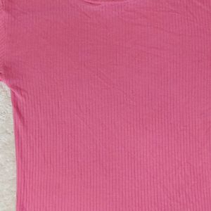 Cute Pink Ribbed Body Hugging Cropped Tee