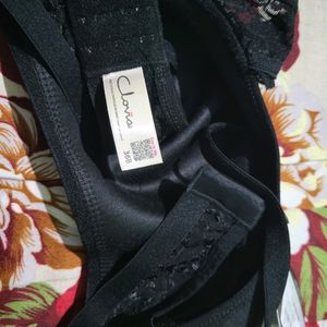 Clovia Black Bra ( New And Unused)