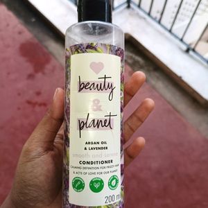 Love Beauty & Planet Conditioner