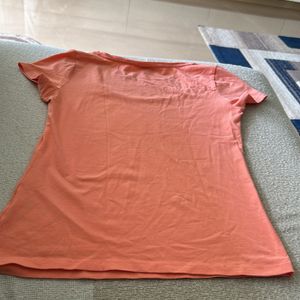 H & M Basic T Shirt Fixed Price