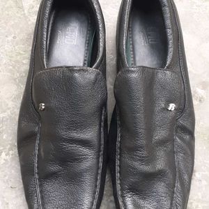 Bata Black Shoe