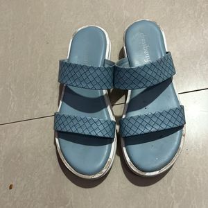 DressBerry Skyblue Wedged Size UK4