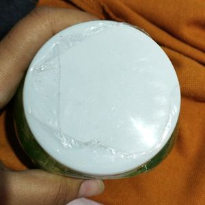 aloe vera gel + undergarment