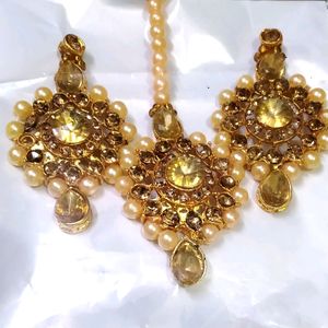 Alloy Gold Plated Set Of Maang Tikka and Earrings