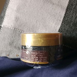 Phillauri Ubtan Face Cream