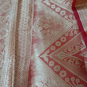 Red Organza Silk Saree With Blouse Piece