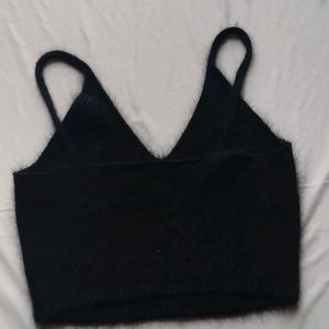 Black Sleeveless Crop Top