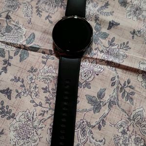 Noisefit Nova Smartwatch