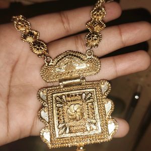 Chain For Ladies🦢🫖💎✨