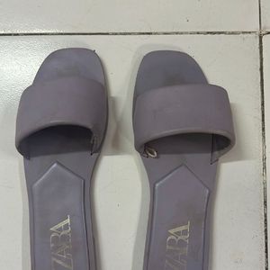 Zara Flats