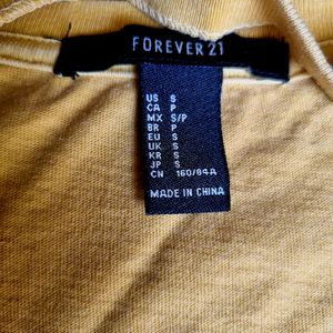 OVERSIZED BOXY FOREVER21 MUSTARD TSHIRT