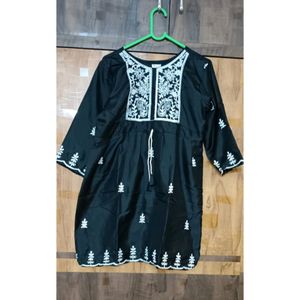 Chiknkari Silk Kurti