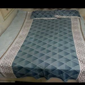 Woolen Double Bed Bedsheet