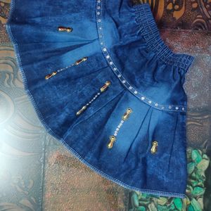 Beautiful Top And Denim Skirt Set