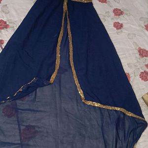 Women Ethnic Skirt With Shimmeri Kurta