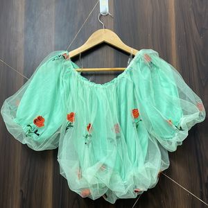 Green Crop Top With Inner Velvet Layer