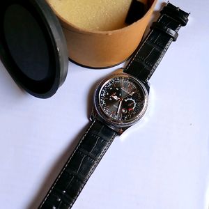 Quartz Working Men Wrist Watch