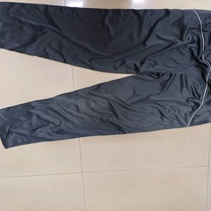 Men Track Pants In Good Condition