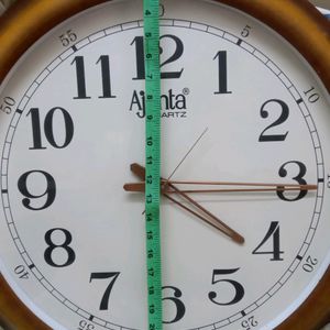 AJANTHA QUARTS WALL CLOCK IN GOOD CONDITIO