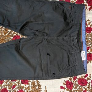 Men Olive Jeans