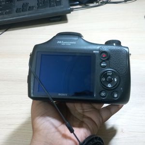 DSC-H300 Sony Camera CyberShot and Bag Also