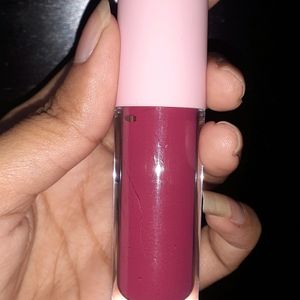 MYGLAMM K.PLAY LIP GLOSS SHADE- ROSE (TOTALLY NEW)