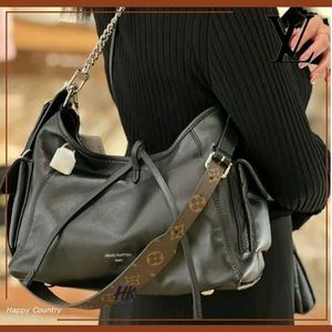 BlackLambskinCowhide-leather trimMicrofiber Bag